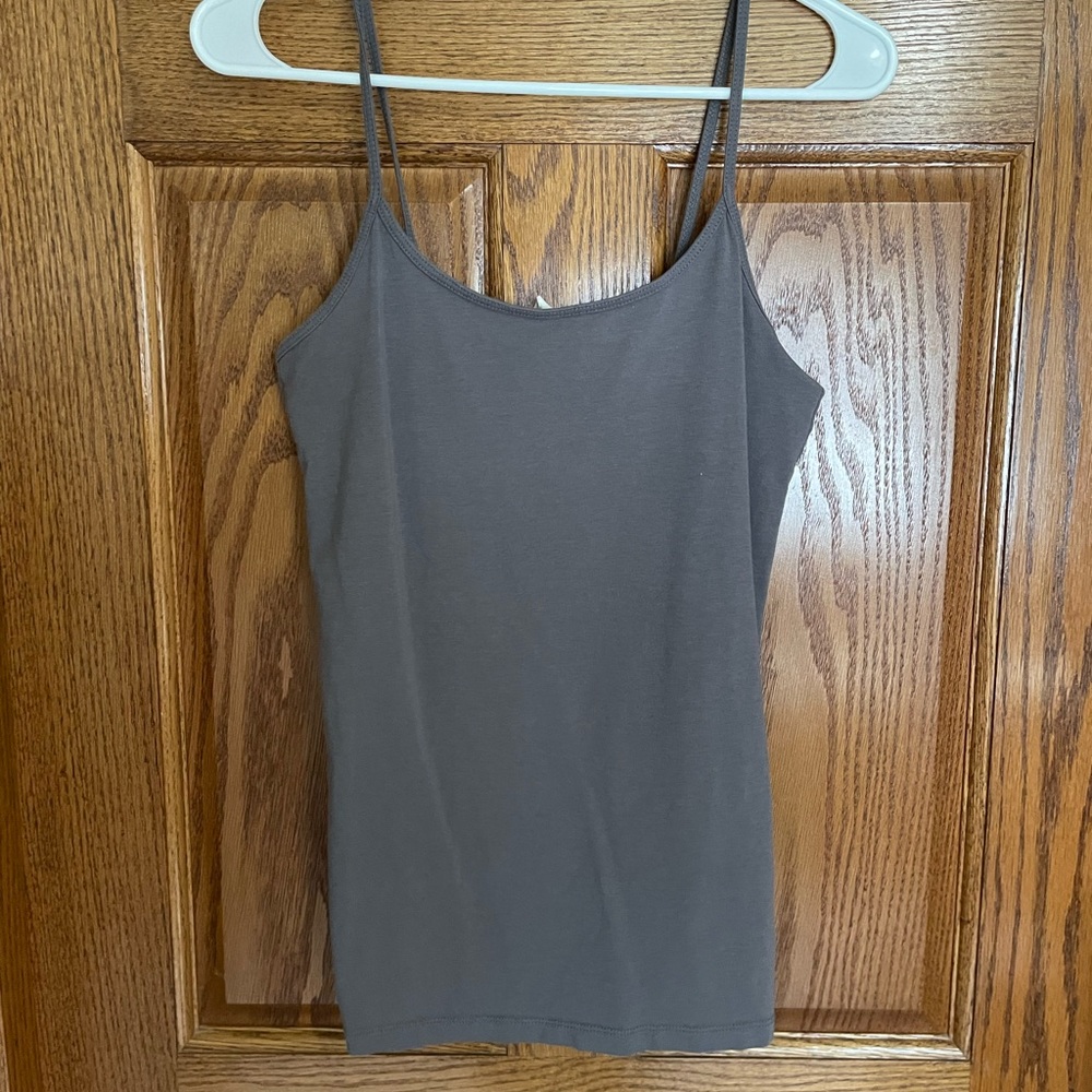 🦋 3 for $10 🦋 Forever 21 Charcoal Camisole Top